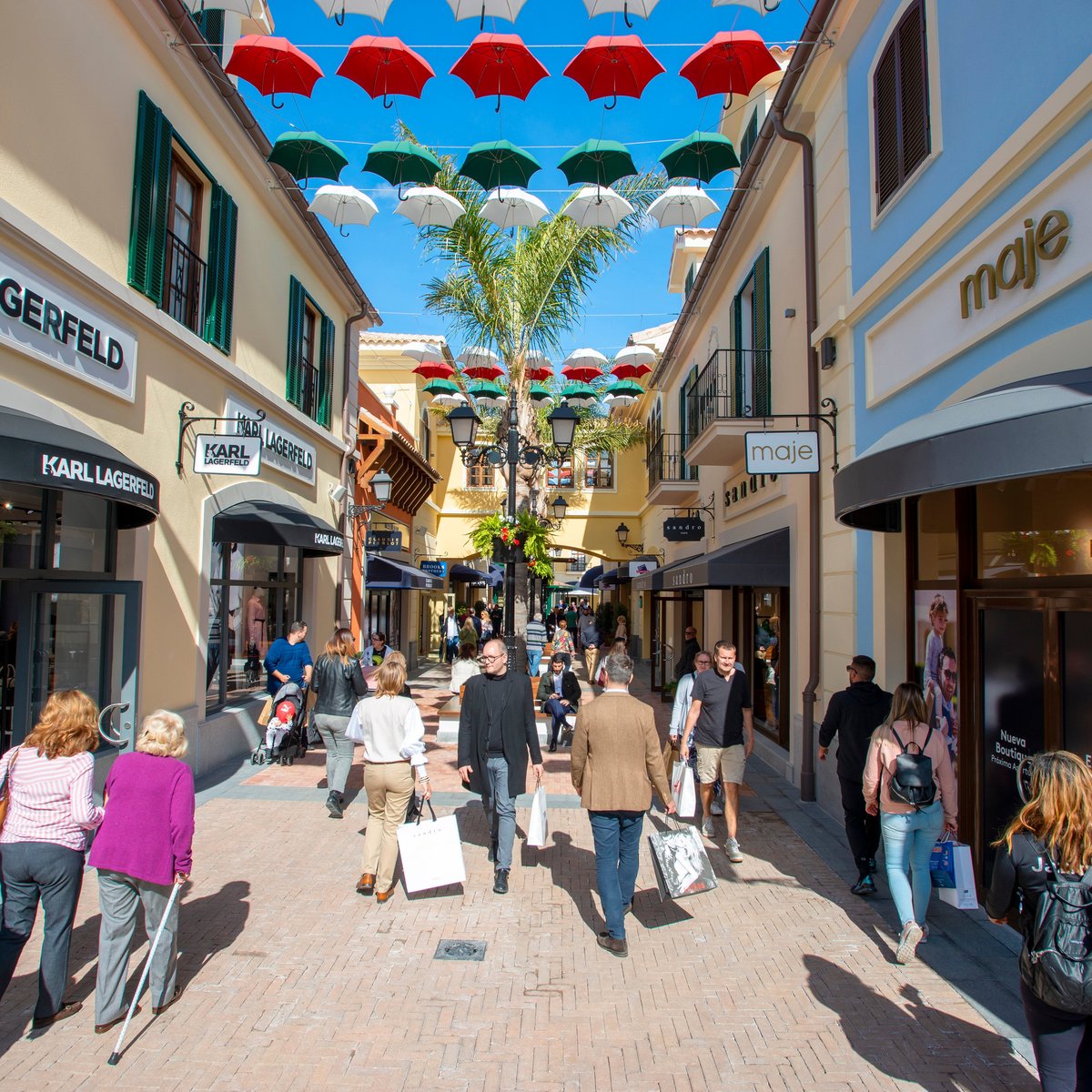 Polo Ralph Lauren Outlet Store Malaga - Plaza Mayor - 21 visitors