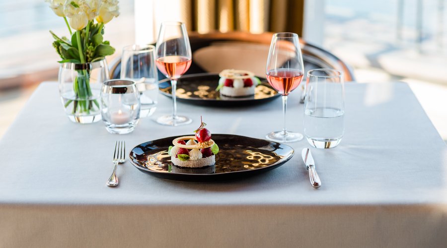 Gourmet-Restaurant Der Butt image 3 - Full view