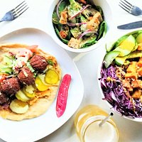 Falafel Sandwich, side Caesar Salad, and Thai Salad with Kombucha. All vegan and gluten-free!