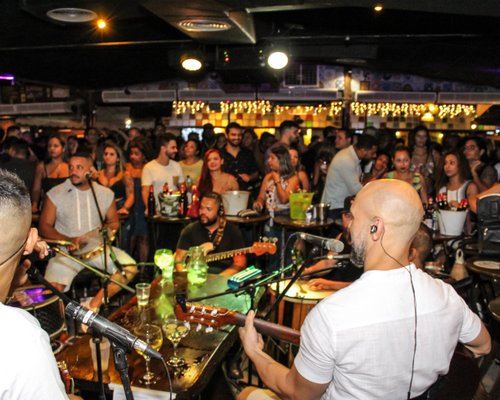 1ª Festa Tropical no Clube Português - Guia de Niterói