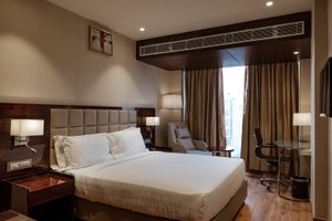 Room & Suite