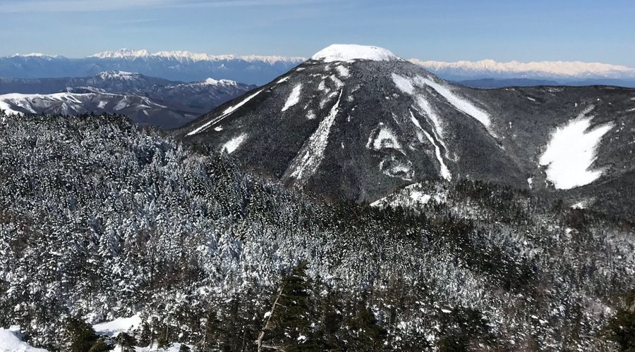 蓼科山と北アルプス