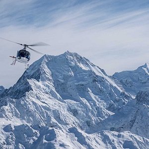 45-minute Mt Cook 360 Ski Plane Flight 2022