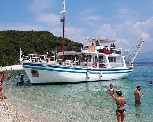 corfu boat tours