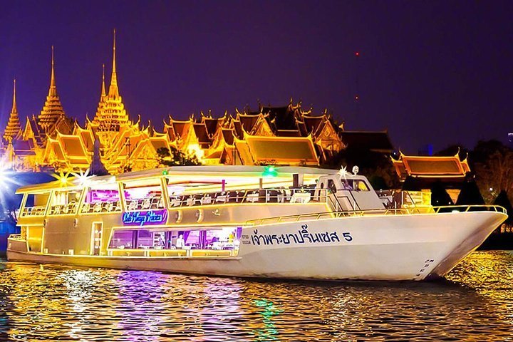 One Piece's 'Going Merry' cruises Chao Phraya this weekend