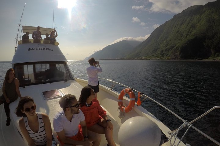 Tripadvisor | Motorboottocht Op De Azoren Aangeboden Door Sailtours ...