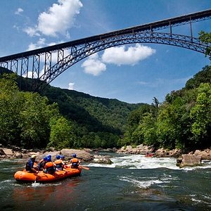 what are the tourist attractions in west virginia