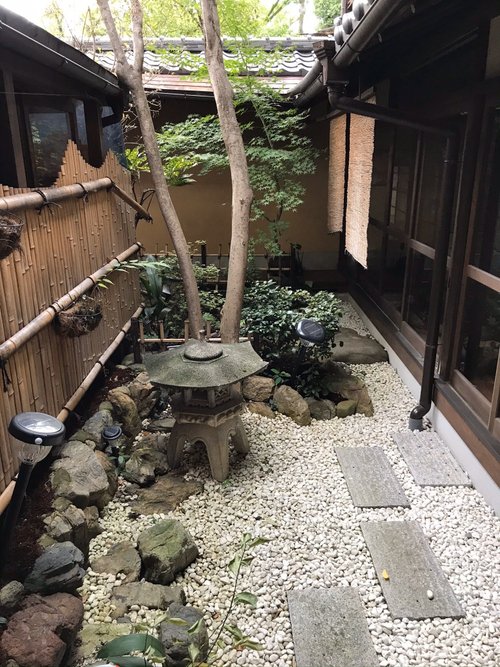 KYOTO GUESTHOUSE LANTERN GION - Prices & Japanese Guest House Reviews ...