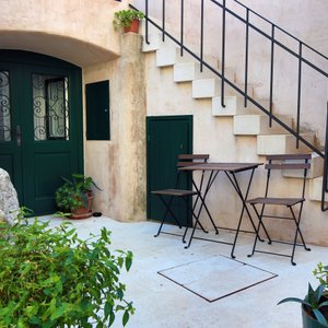 Divota Apartment Hotel, hotel in Split