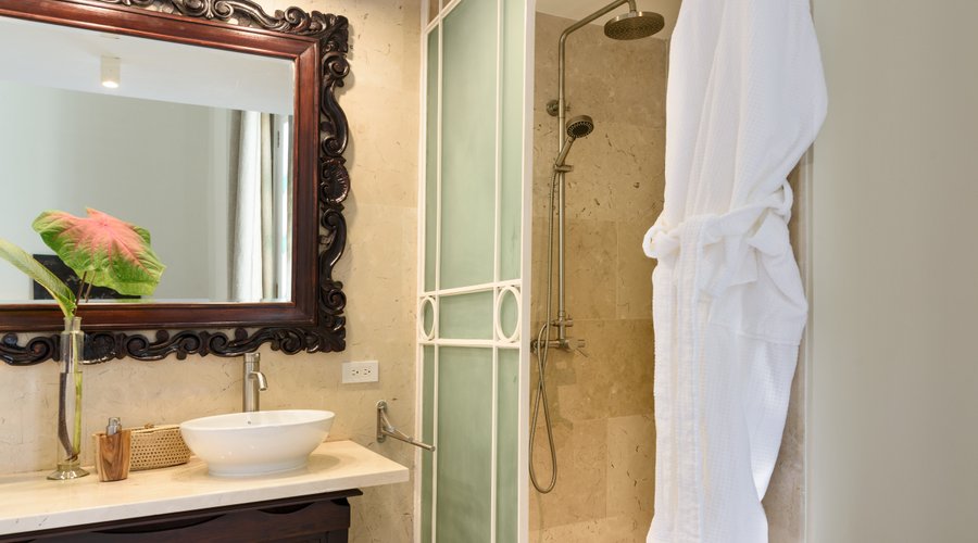 Ensuite Bathroom in our Double Twin Bedroom