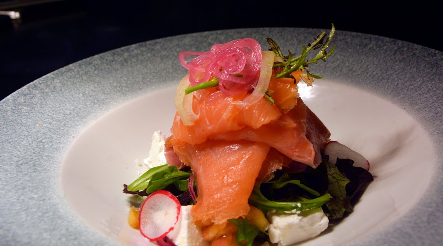 Kerry Smoked Salmon & Atlantic Prawns	
Crème fraiche & lime vinaigrette.

