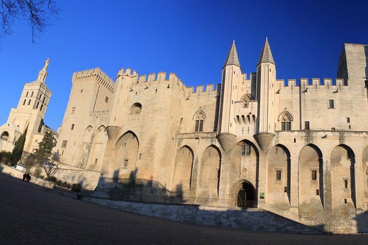 2023 Private Avignon Gordes and Roussillon Full Day Tour