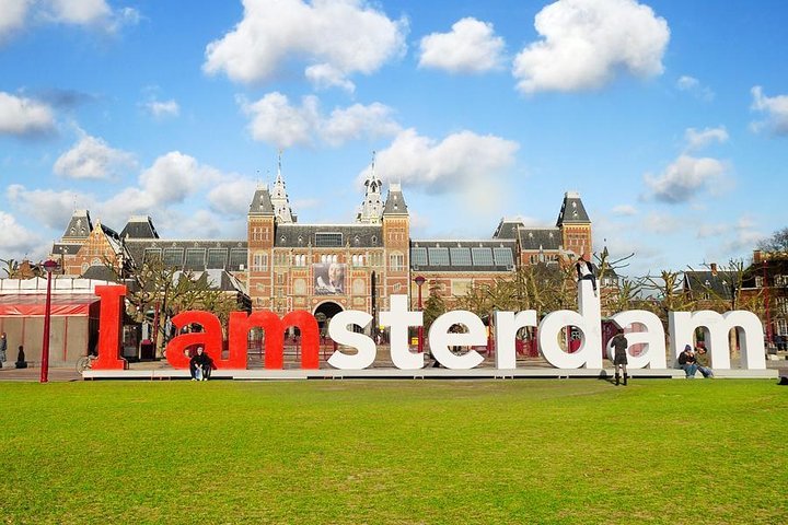 2024 Amsterdam Roundtrip Transfer Schiphol Airport Amsterdam   Caption 