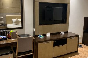 Room & Suite