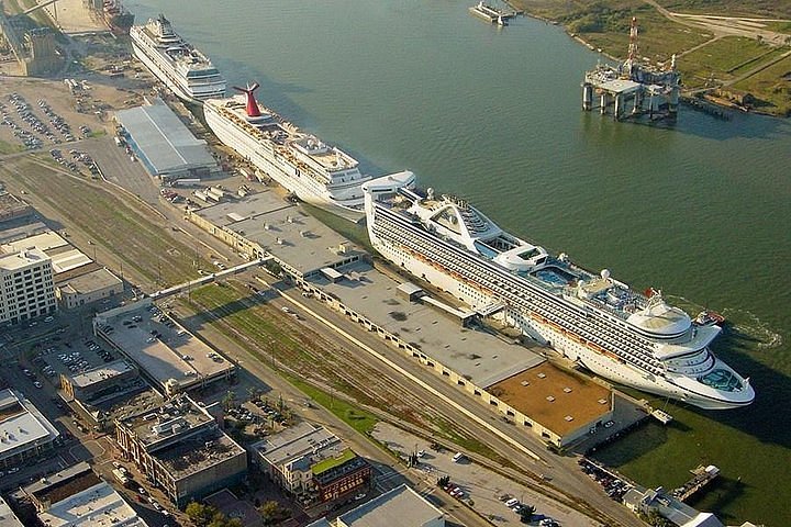 galveston cruise port to houston hobby