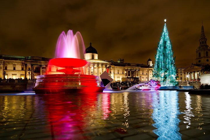 Historic and Modern London on Christmas Eve  England