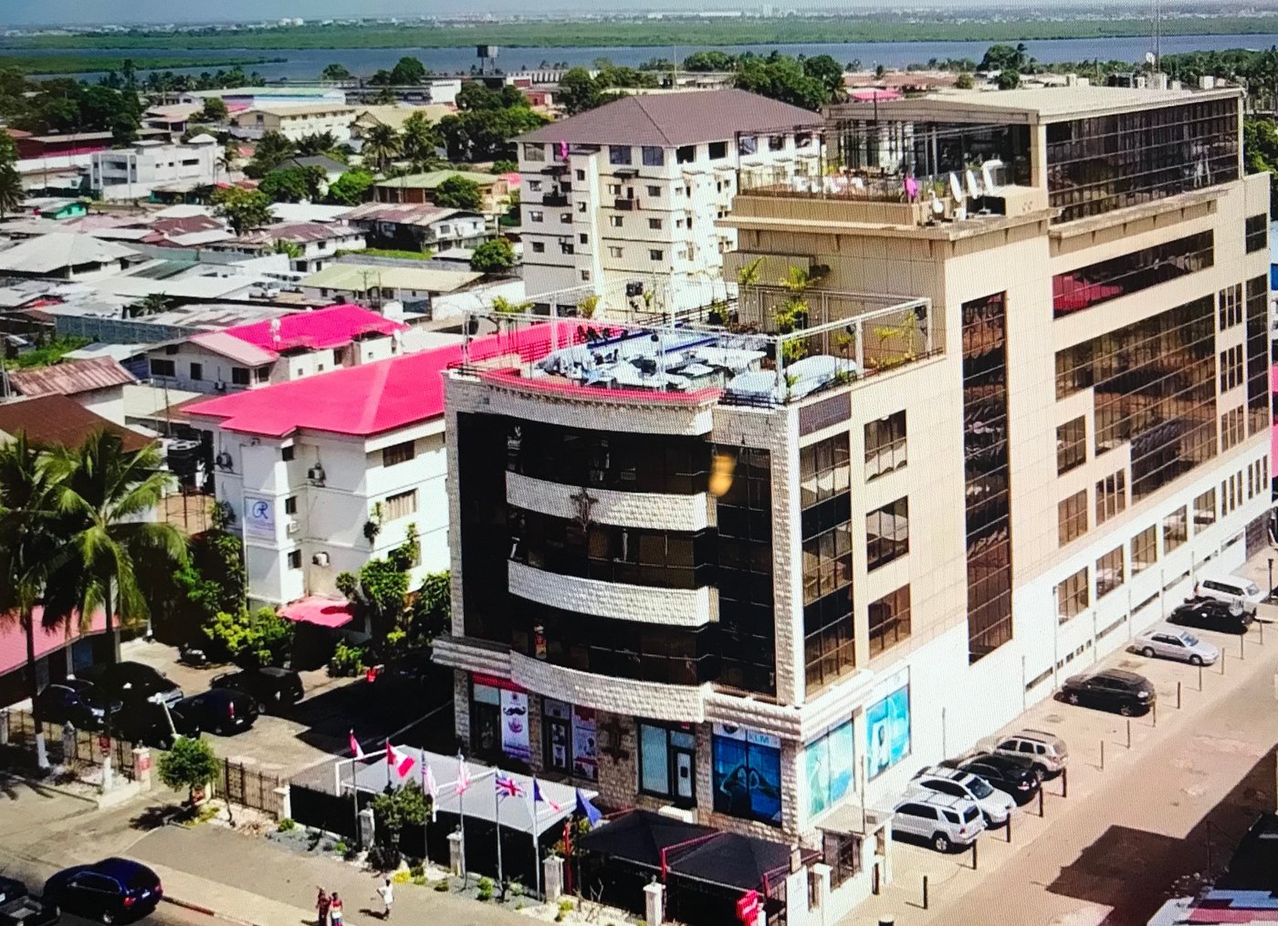 royal-grand-hotel-bewertungen-fotos-preisvergleich-monrovia