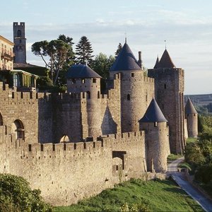 Parking Aéroport Carcassonne - À partir de 2,14€ p/j