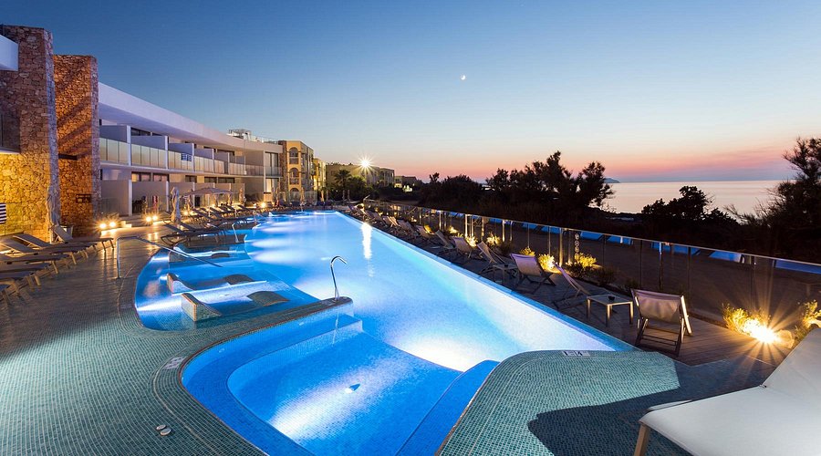 TUI BLUE AURA - Updated 2020 Prices & Hotel Reviews (Sant Josep de Sa