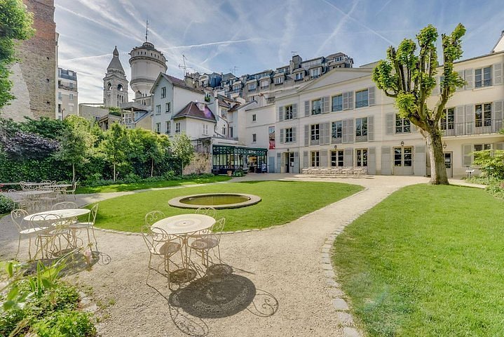 Tripadvisor | Billet d'entrée pour le musée de Montmartre et les jardins Renoir proposé par Musée de Montmartre | Paris, France