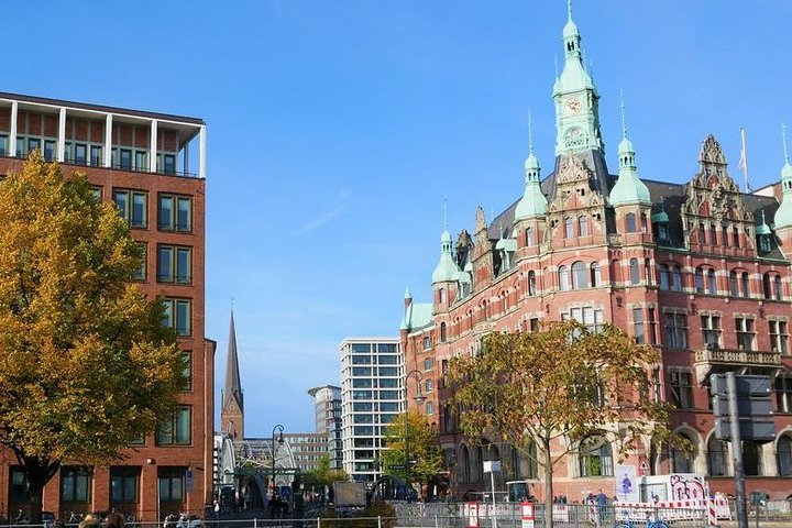 Tripadvisor | Instagram Food Tour Of Hamburg Med Elphi Plaza Visit ...