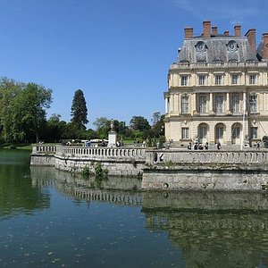 Château de Fontainebleau – Landmark Review