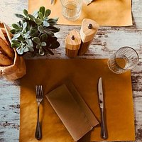 questa sera concediti una serata all'insegna del mangiare bene.