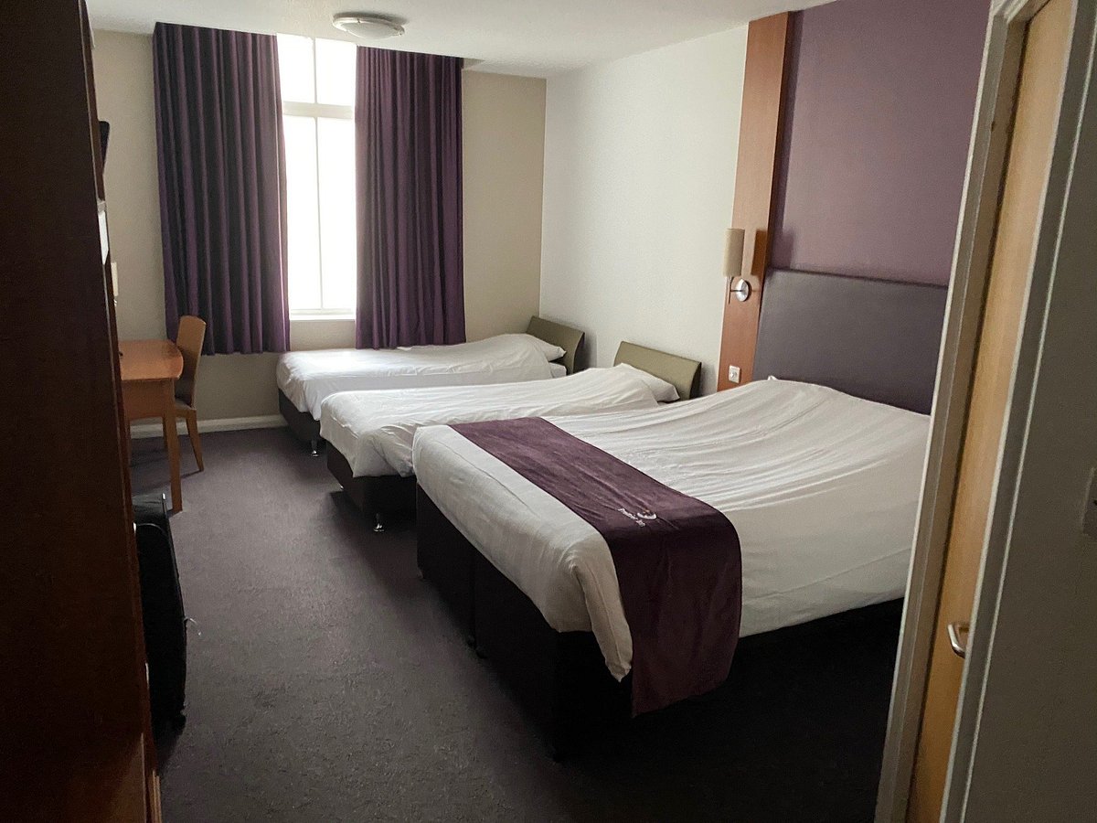 PREMIER INN LONDON COUNTY HALL HOTEL - Updated 2024 Reviews, Photos ...