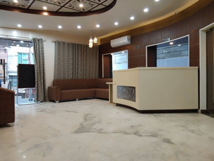 HOTEL FOUR SEASONS - Updated 2024 Prices & Reviews (Varanasi, India)