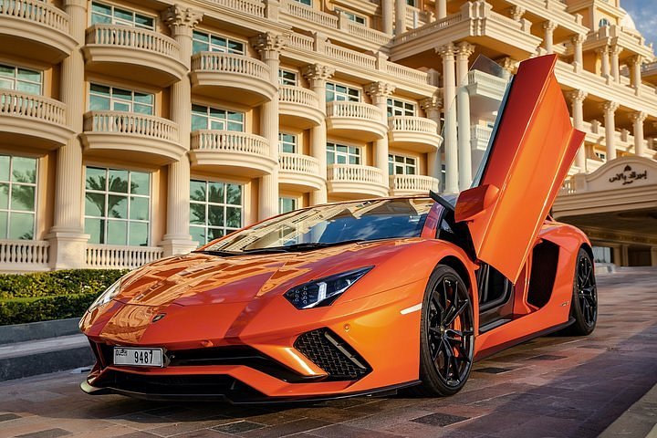 2023 Lamborghini AVENTADOR, Drive in DUBAI now.
