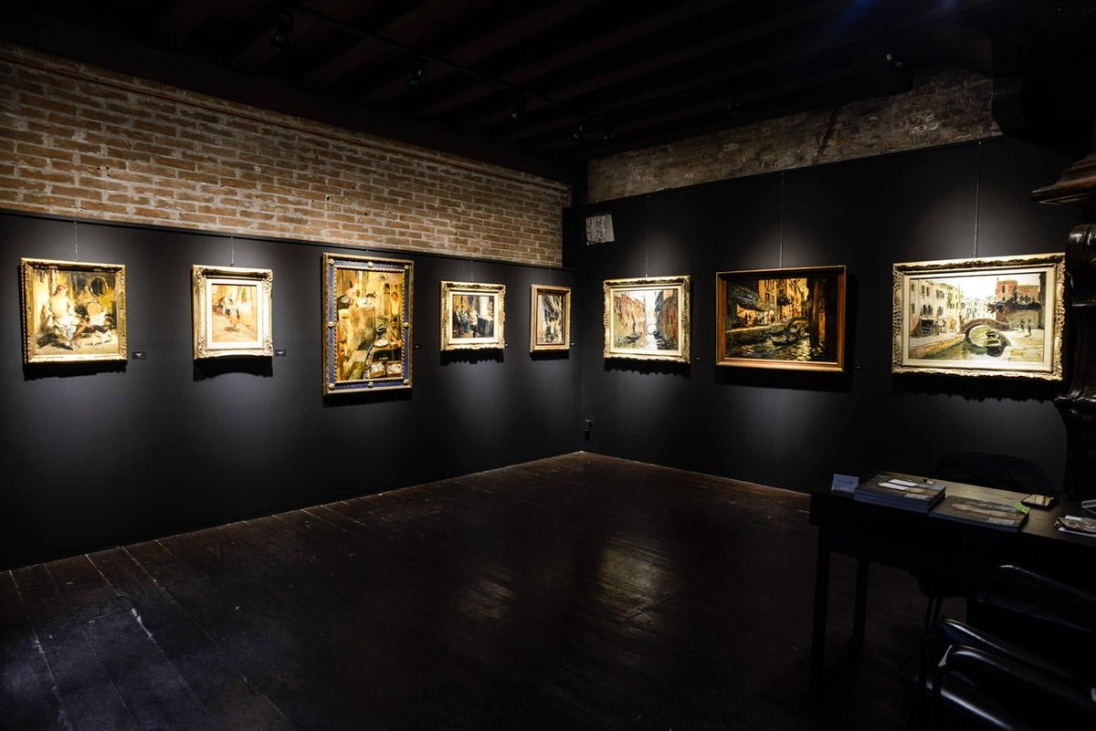 Spazio Sv - Centro espositivo San Vidal (Venecia) - Lo que se debe saber  antes de viajar - Tripadvisor