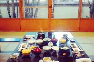 餐饮