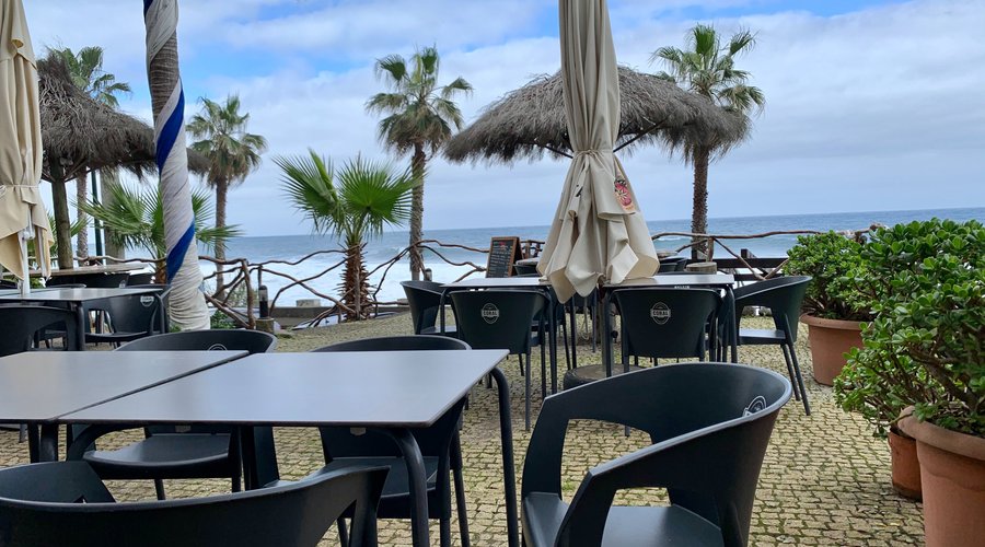 Blick vom Restaurant auf den Atlantik