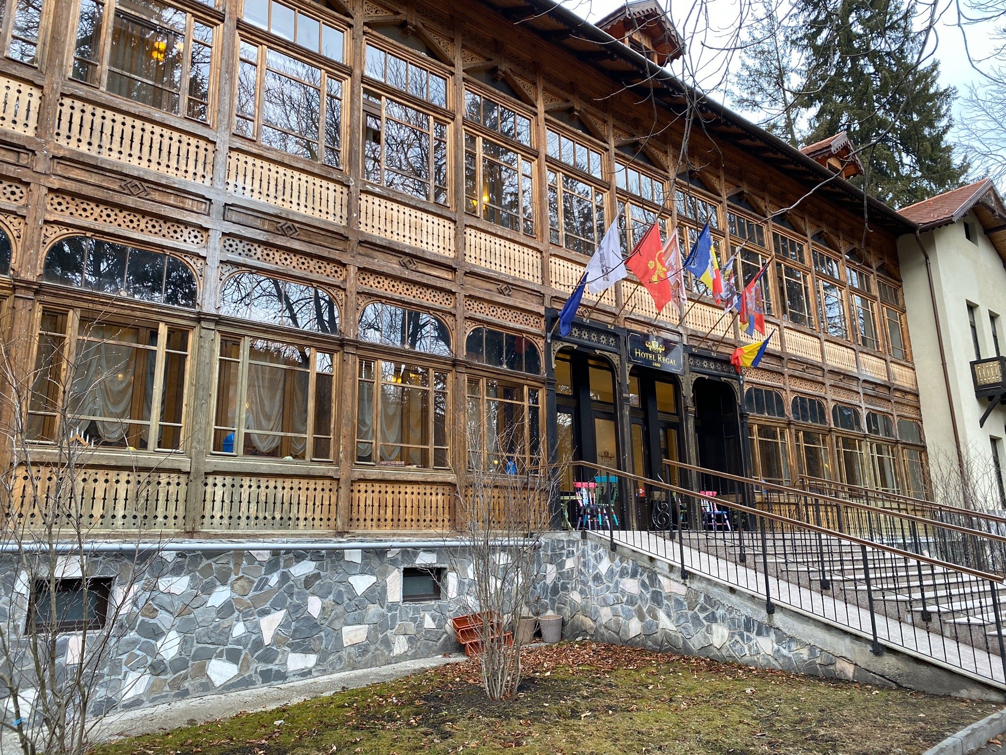 HOTEL REGAL 1880 - Prices & Reviews (Sinaia, Romania)