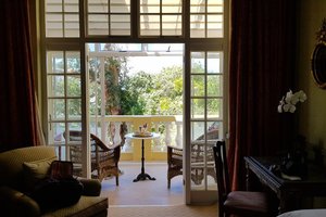Room & Suite