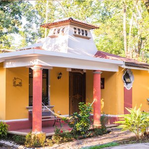 Exterior de Bungalow con capacidad para 8 personas, 3 ambientes.