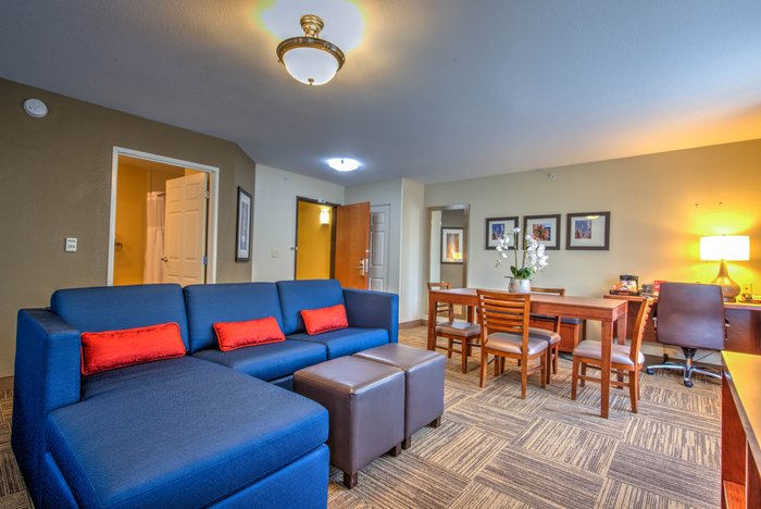 Comfort Suites Urbana Champaign, University Area Shuttle Bus Service ...