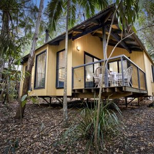 Creek Lodge