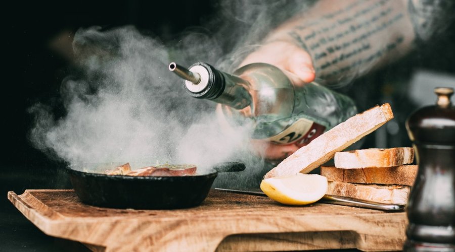 Lighting the flaming halloumi
