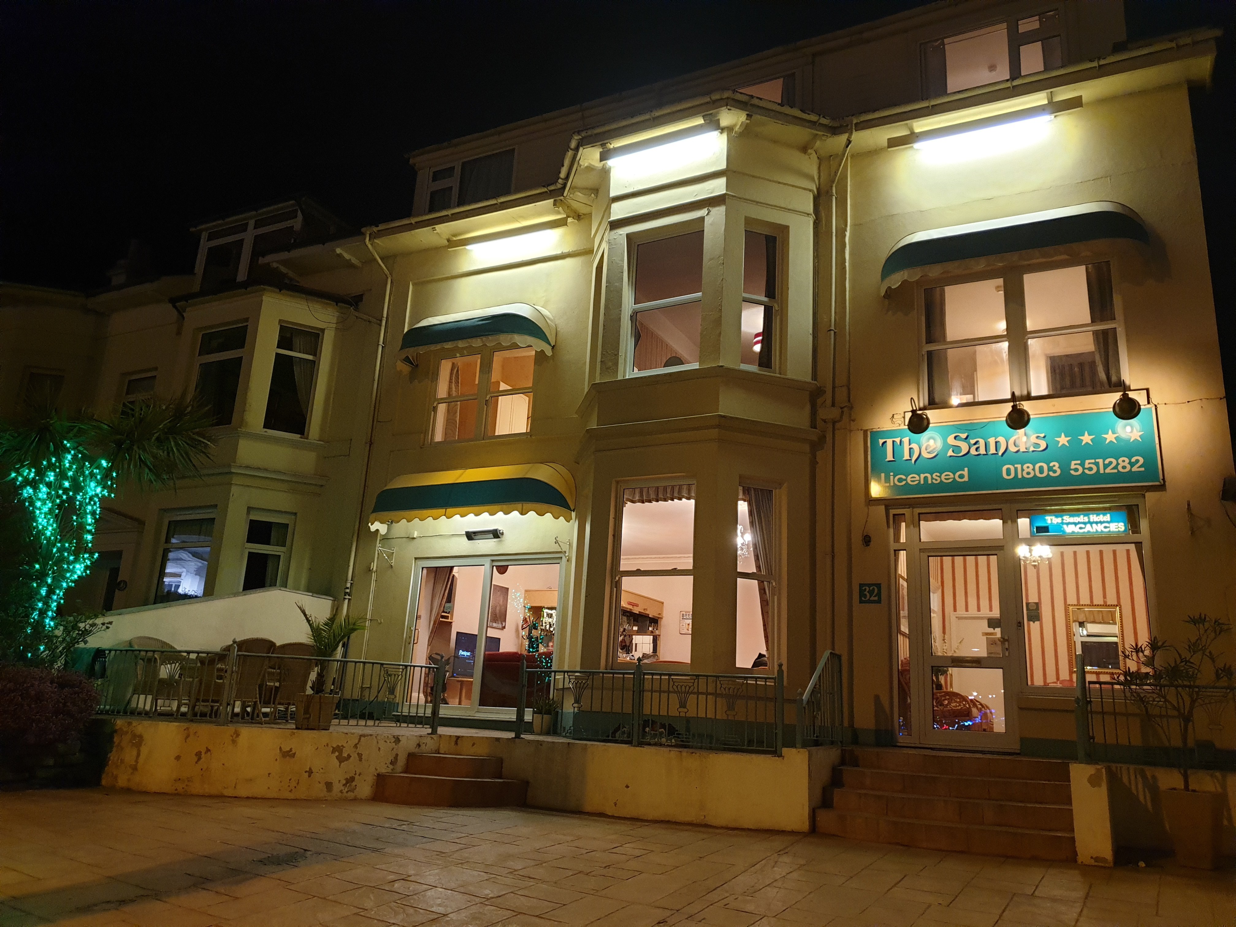 THE SANDS HOTEL - Updated 2021 Prices & B&B Reviews (Paignton, Devon ...