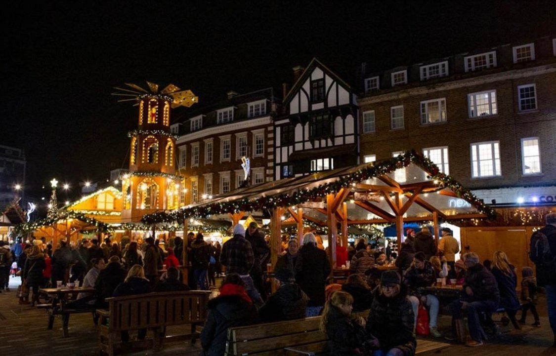 Kingston Christmas Market (Kingston upon Thames) 2022 Lo que se debe