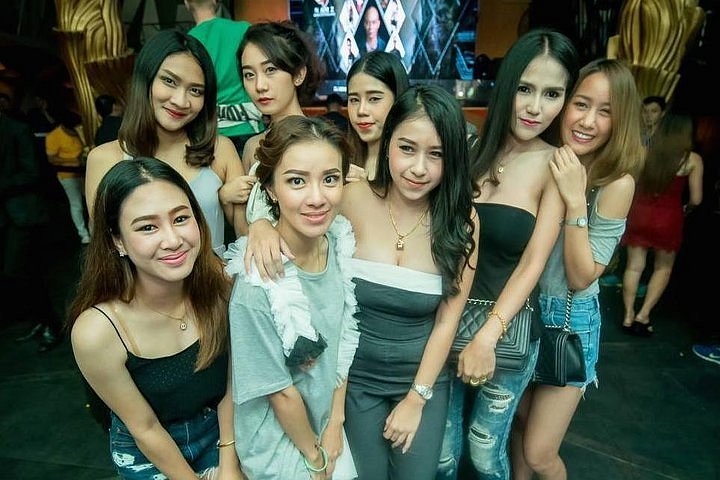 Tripadvisor Ladies Night In Bangkok Zur Verfügung Gestellt Von Pub Crawls Thailand Bang