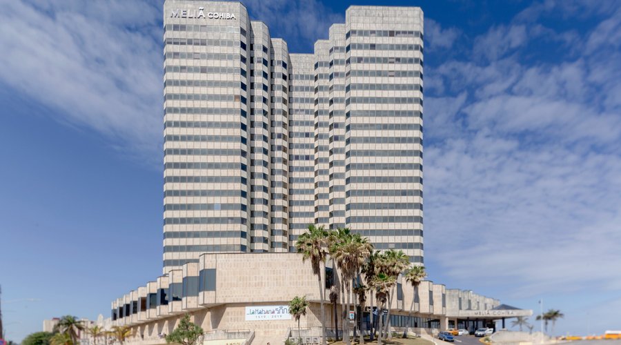 Exteriores del Hotel