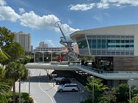 Aventura Mall Miami – The largest shopping center in Florida - AMG Realty