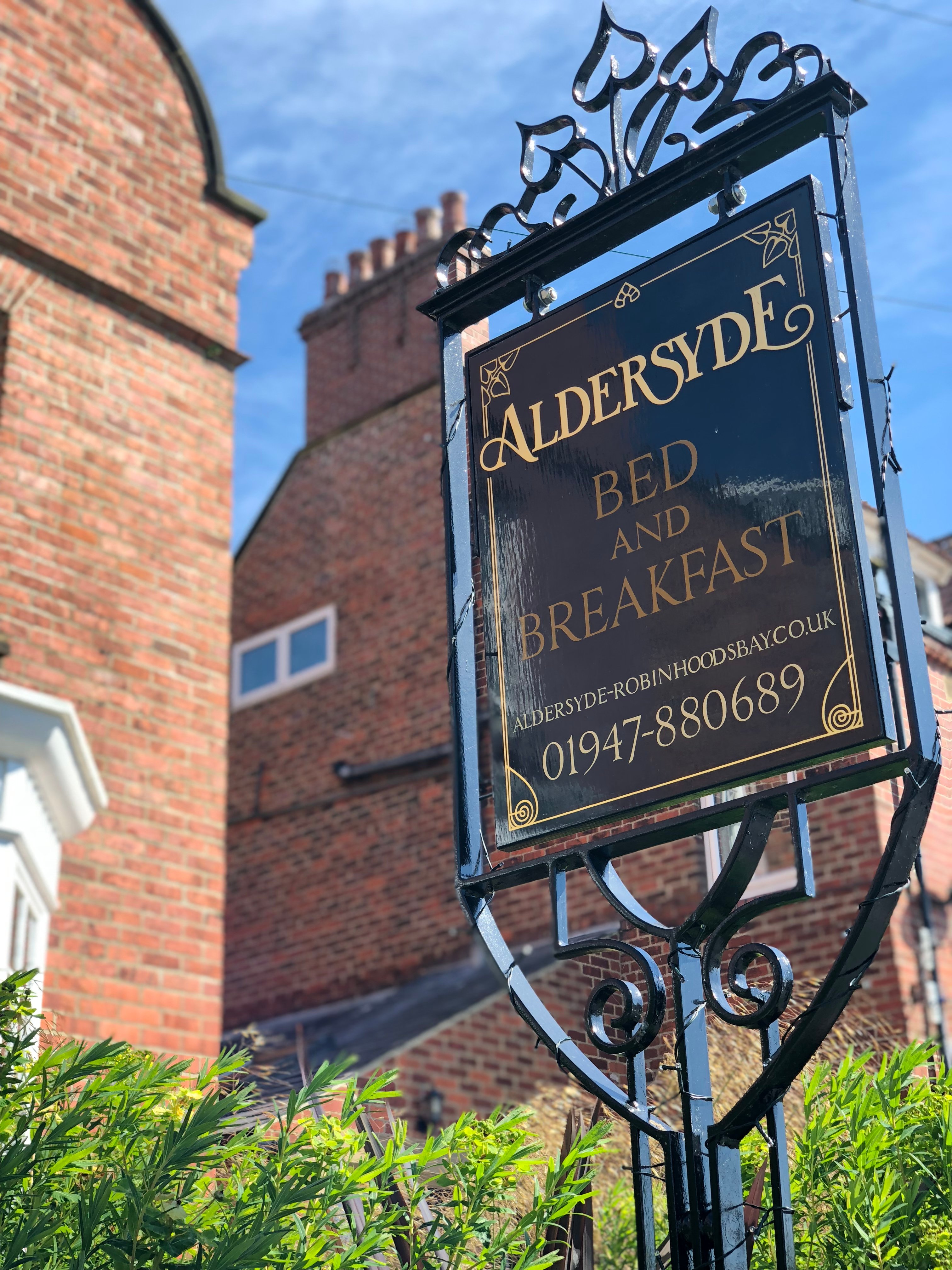 ALDERSYDE BED & BREAKFAST - Updated 2024 Prices & B&B Reviews (Robin ...