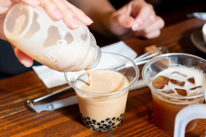 2024 Taiwan S Original Bubble Milk Tea And Food Tour   Caption 