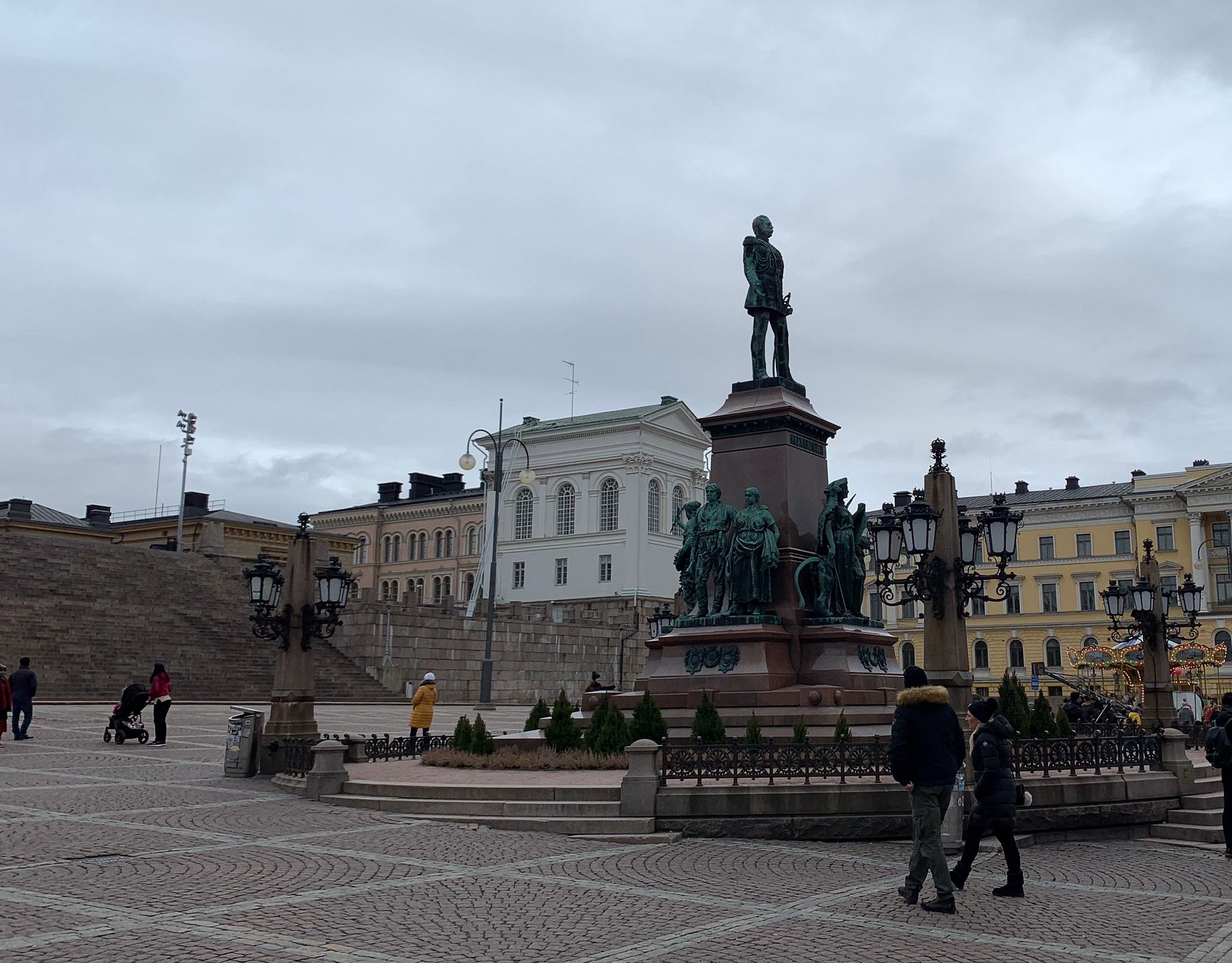 helsinki free city walking tour