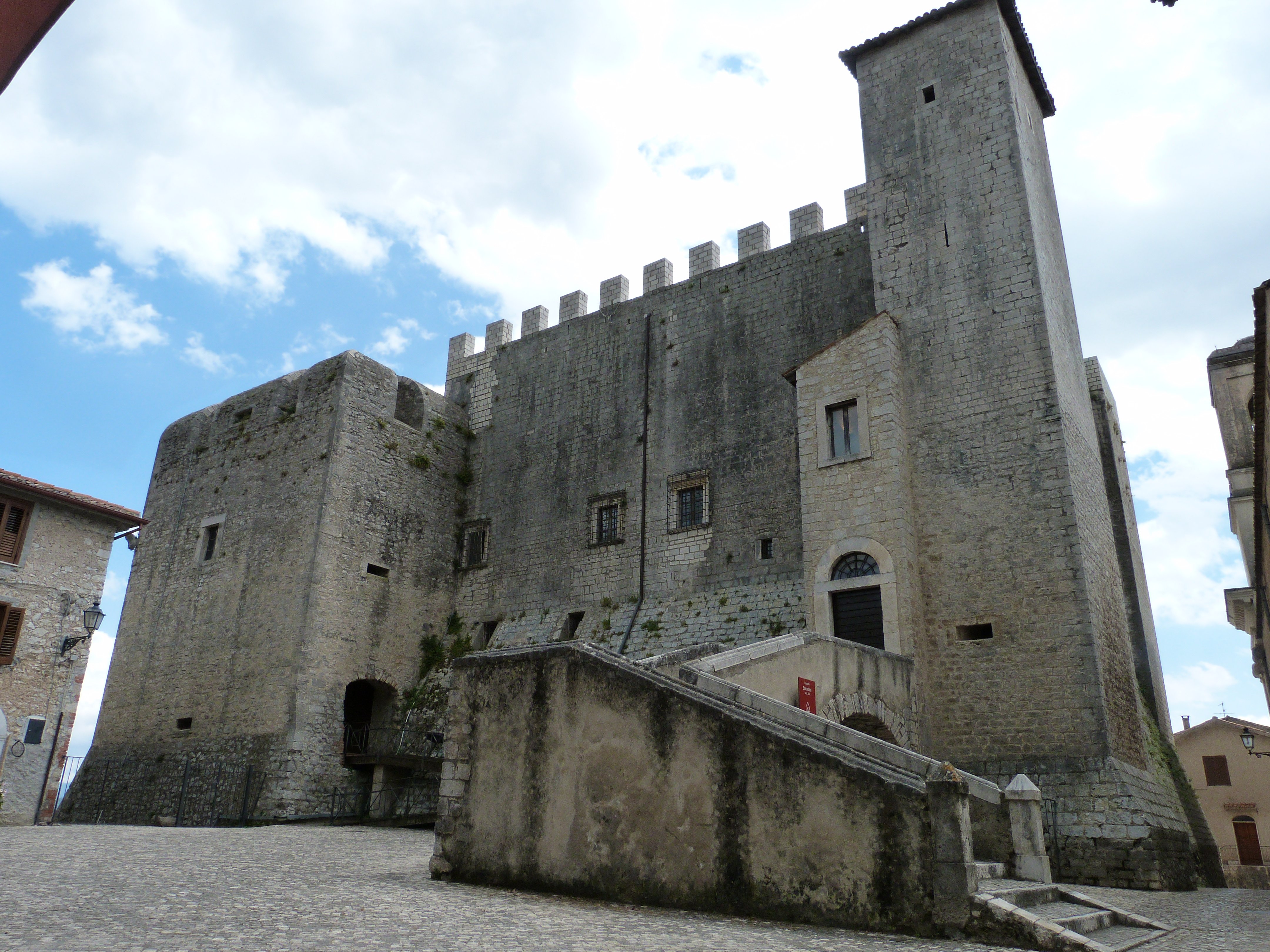 Shopia Castello