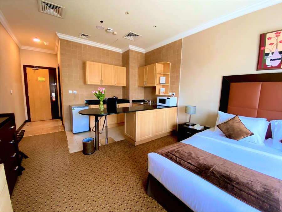 kingsgate hotel doha by millennium hotels number