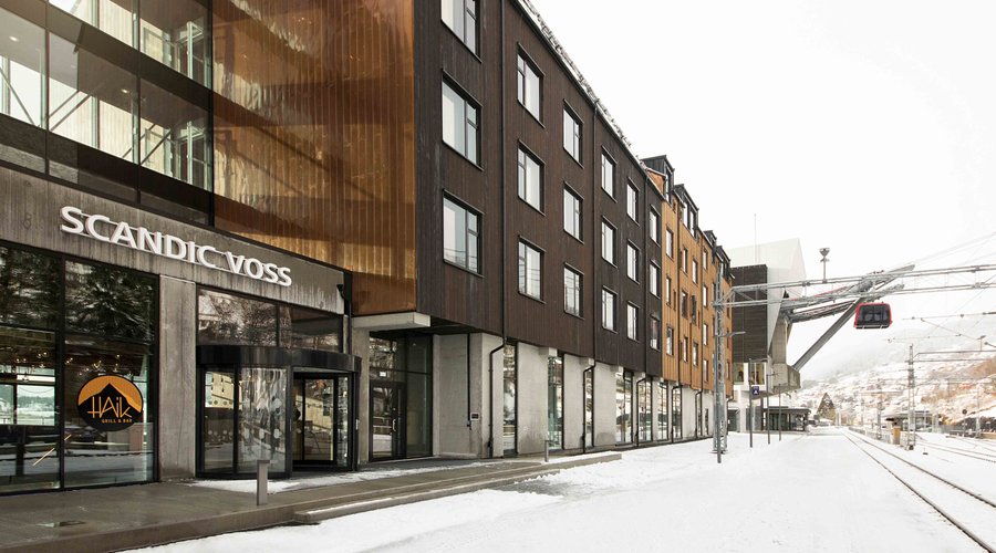 Facade from train station